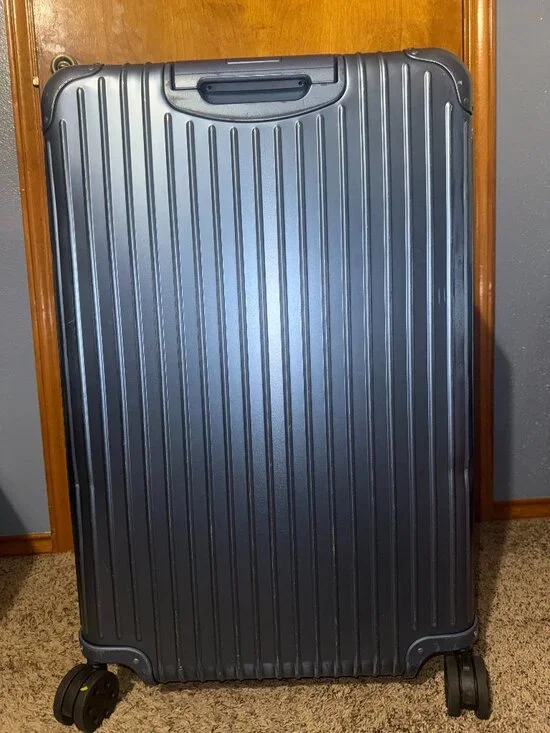 Rimowa Check-In L – Arctic Blue Aluminum | Special Edition 2023 - Picture 1 of 11